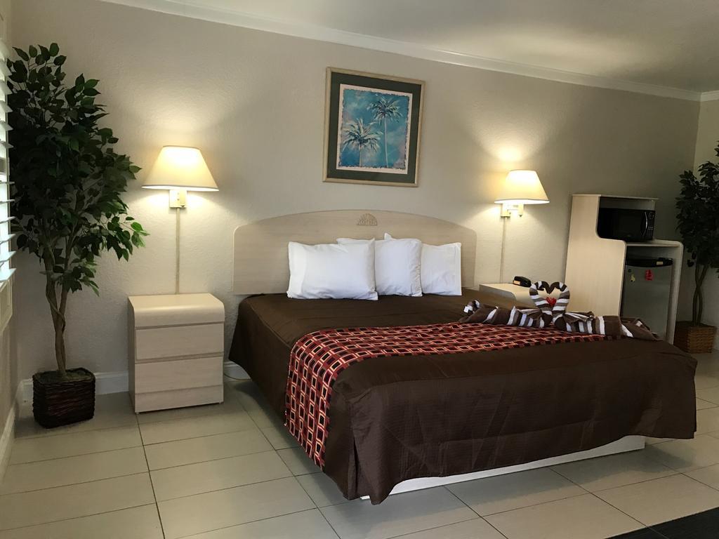 Apollo Inn - Cocoa Zewnętrze zdjęcie